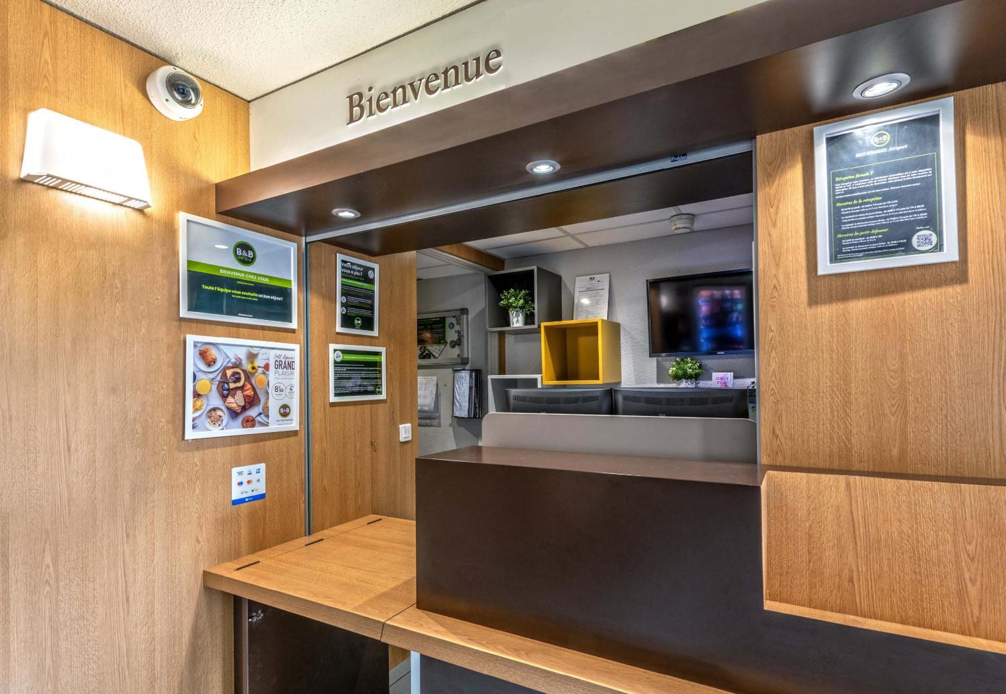 B&B Hotel Brest Kergaradec Aeroport Gouesnou Екстер'єр фото