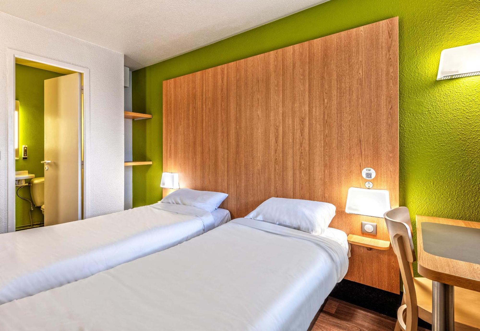 B&B Hotel Brest Kergaradec Aeroport Gouesnou Екстер'єр фото