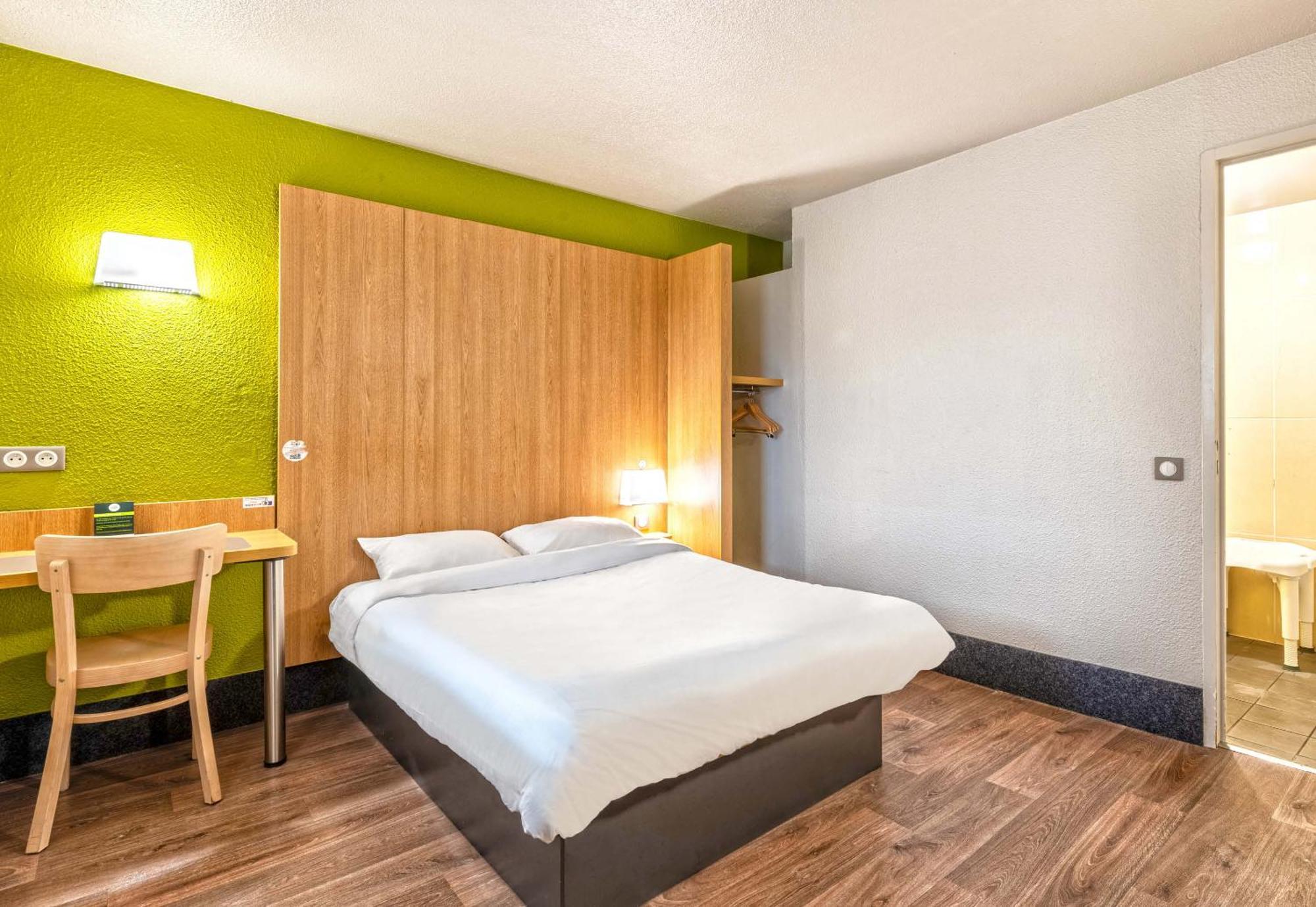 B&B Hotel Brest Kergaradec Aeroport Gouesnou Екстер'єр фото